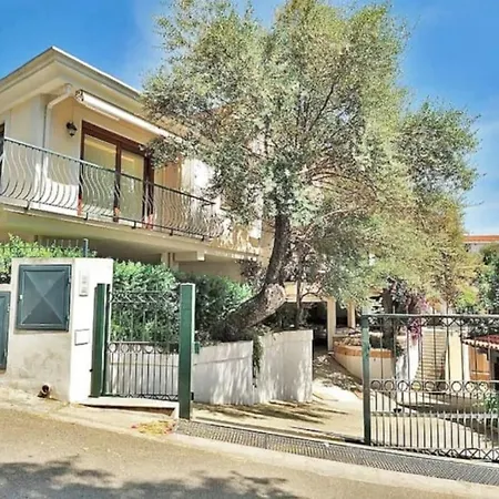 Casa Gioia Santa Maria Navarrese 바우네이